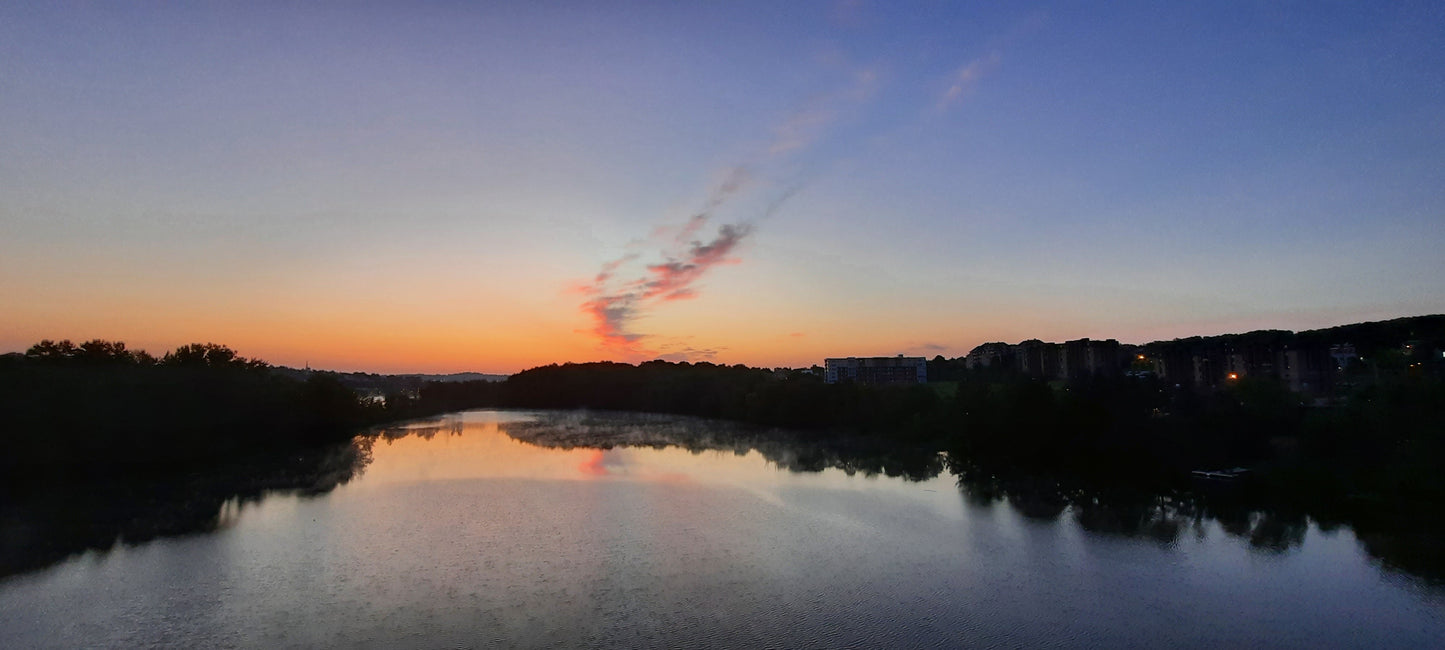 Aube Du 16 Août 2021 5H40 (Vue Sure) Rivière Magog