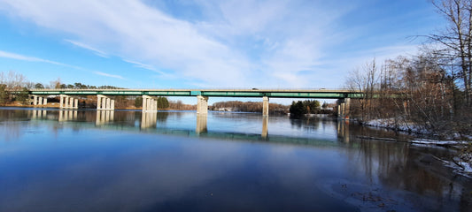 2021-11-28 14:26 Glace De La Rivière Magog À Sherbrooke (Vue T1)