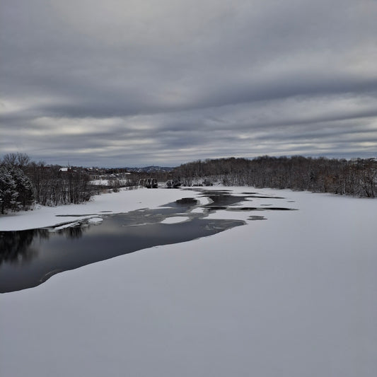 2025-03-10 9:04 This is the beginning of the end of the ice on the Magog River (SURE view)